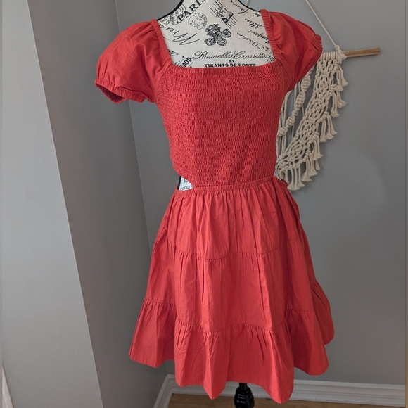 Chic Scarlet Mini Dress Retrod Medium - Picture 2 of 6